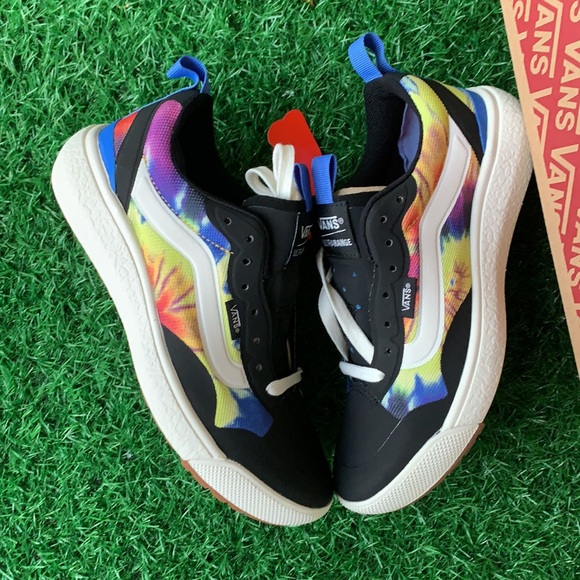 VANS ULTRARANGE EXO TIE DYE Black/Marshmallow WMNS - Picture 16 of 17